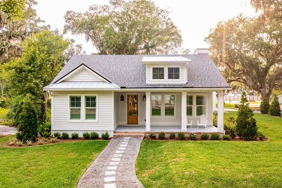 A traditional American home in Florida